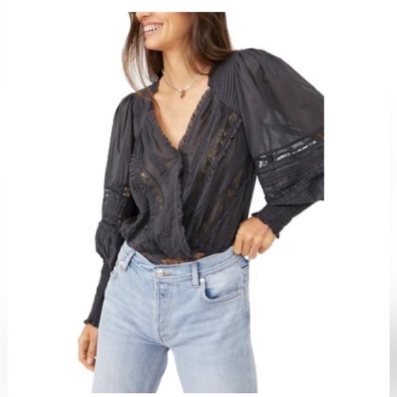 🆕Free People The Eloise Smocked
Bodysuit - Picture 4 of 7